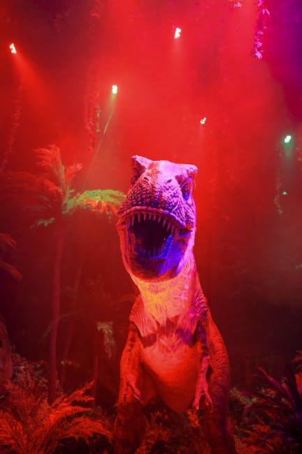 恐龍酷樂園,高雄衛武營,DINO-A-LIVE,高雄恐龍,超恐龍體驗,陳其邁, 民眾大排長龍等待觀賞超恐龍體驗