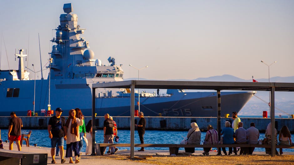 美艦罕見連闖伊朗咽喉要道 德黑蘭怒斥挑釁意圖曝光