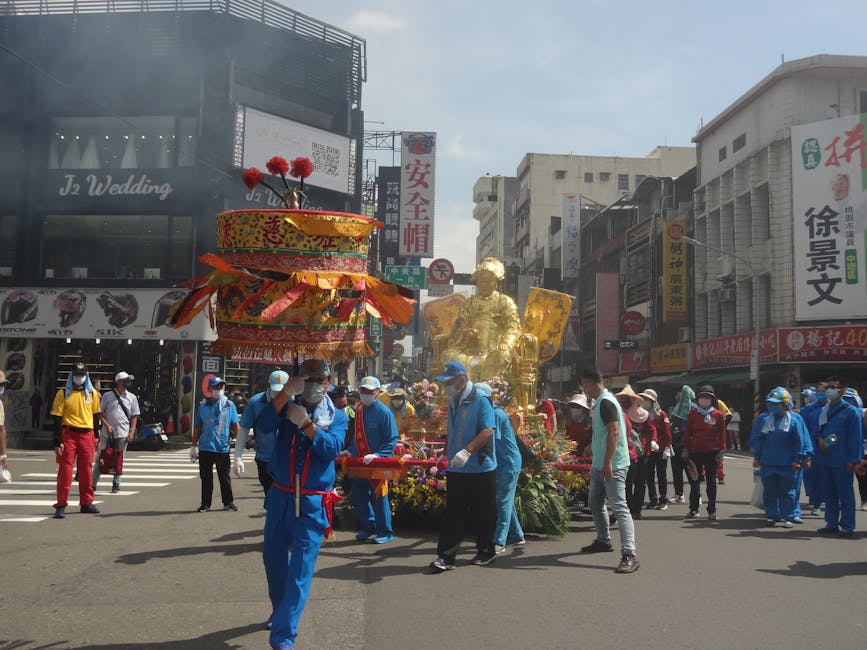 吳德榮,白沙屯媽祖進香,辛樂克颱風,鋒面,天氣, 強烈颱風辛樂克路徑預測圖,顯示將在日本南方海面大迴轉