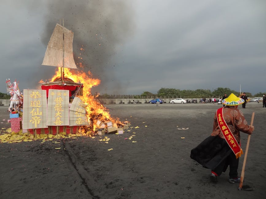 白沙屯媽祖,Pikmin Bloom,皮克敏明信片,白沙屯拱天宮,進香活動,拱天宮牌樓明信片